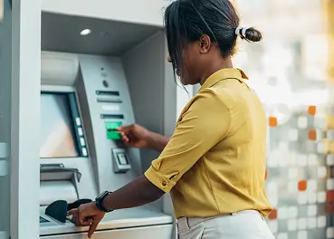 5 Ways AI is Reshaping Banking Operations